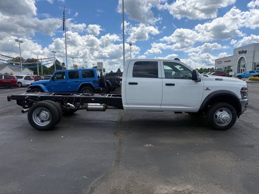 New 2026 RAM 5500 Tradesman w/ Chrome Appearance Group AWD/4WD image 2