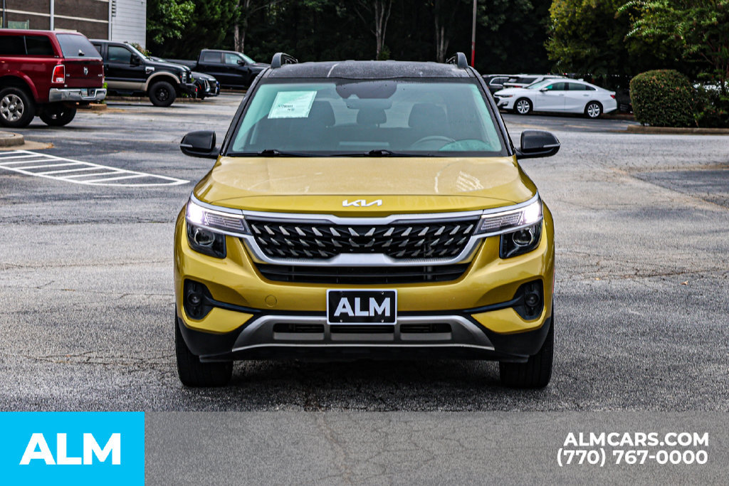 Used 2022 Kia Seltos Nightfall Edition AWD/4WD image 10