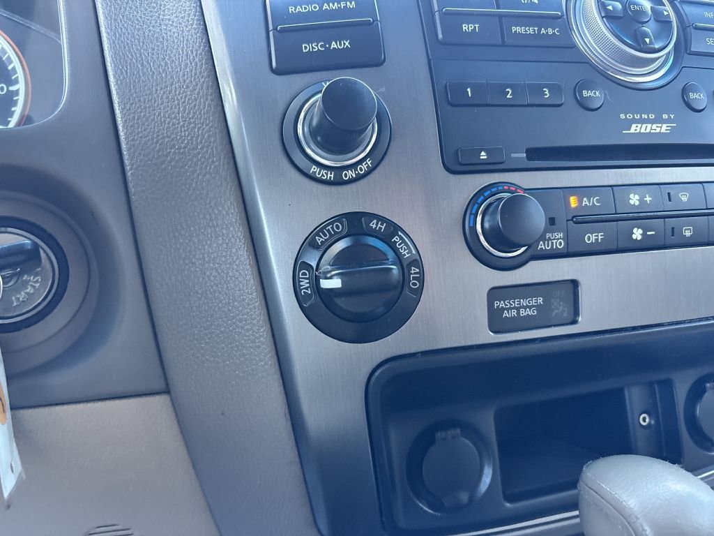 Used 2010 Nissan Armada SE image 22