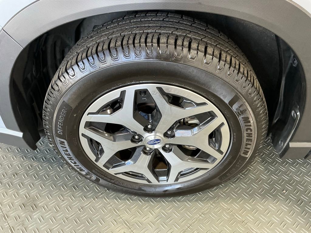 Used 2020 Subaru Forester Premium image 46