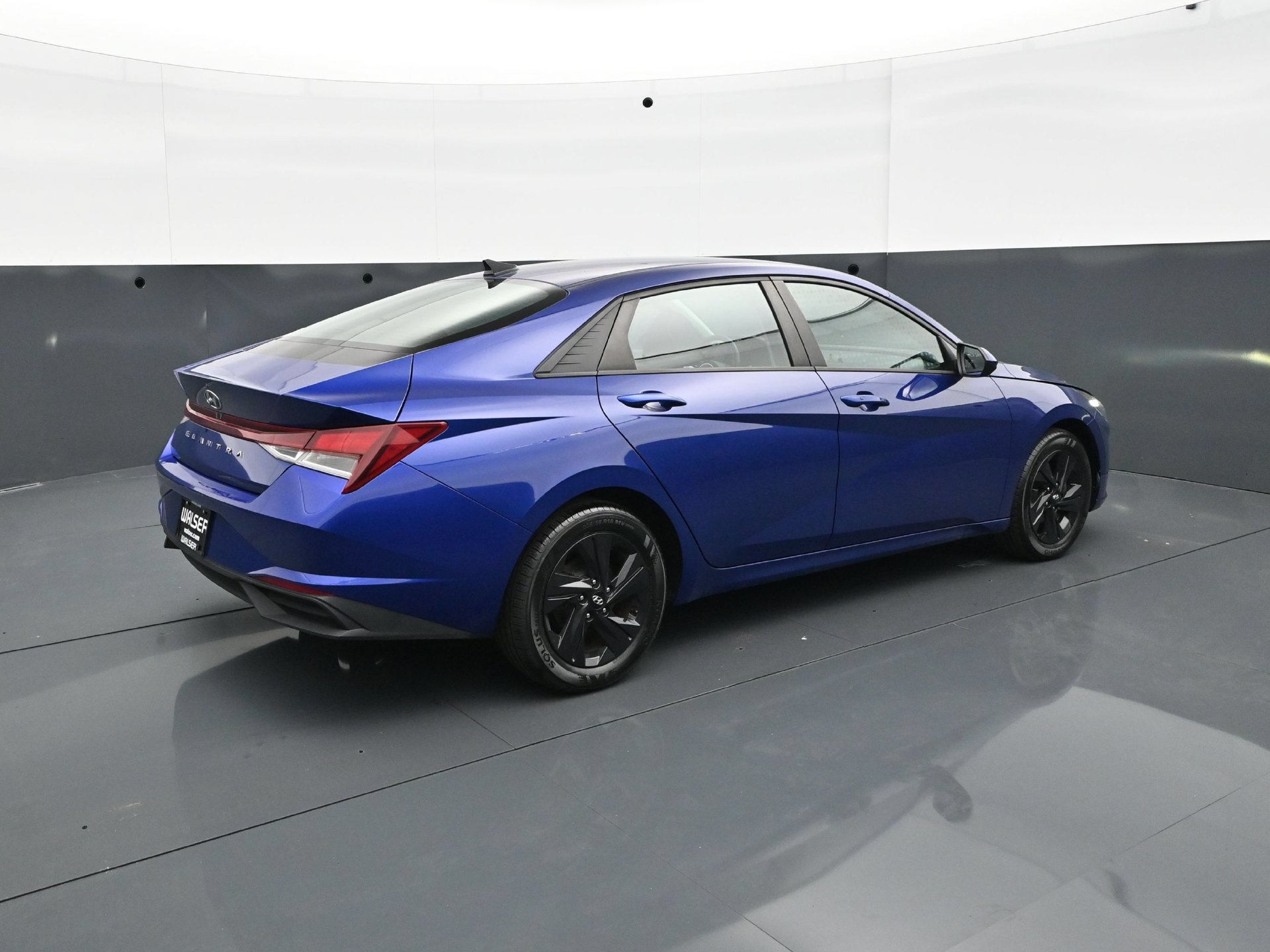 Used 2021 Hyundai Elantra SEL FWD image 7