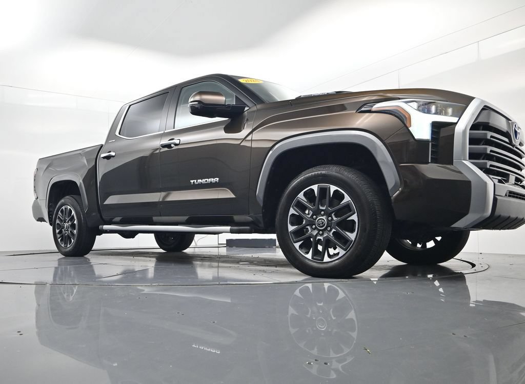 Used 2024 Toyota Tundra Limited AWD/4WD image 54