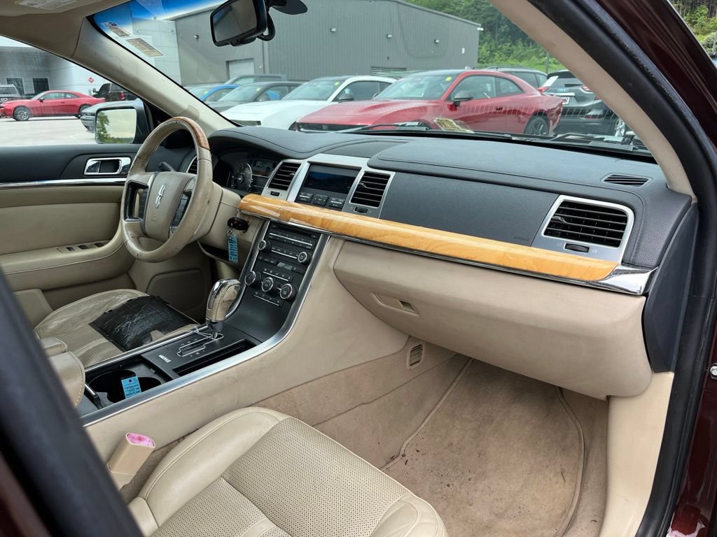 Used 2009 Lincoln MKS FWD image 9