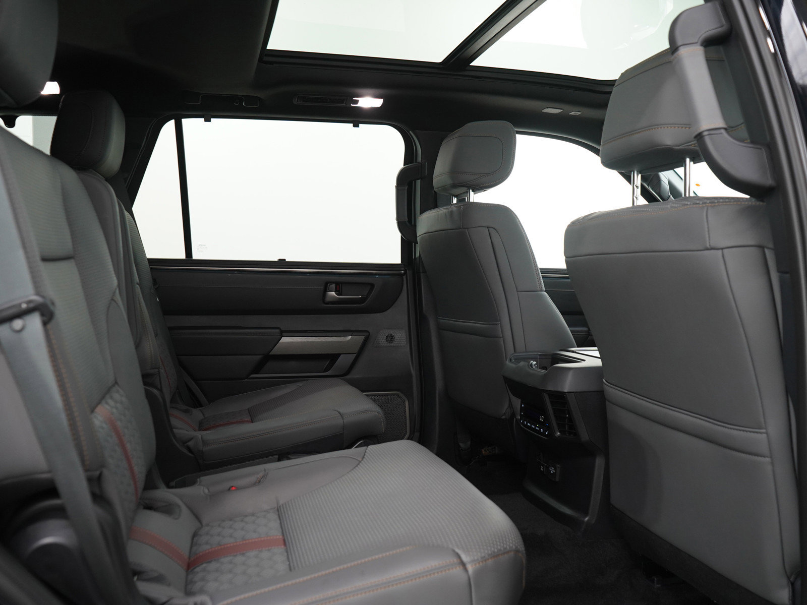 Used 2026 Toyota Sequoia Capstone AWD/4WD image 14