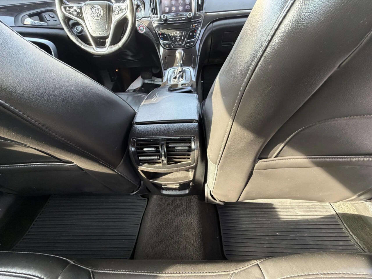 Used 2015 Buick Regal Premium image 18