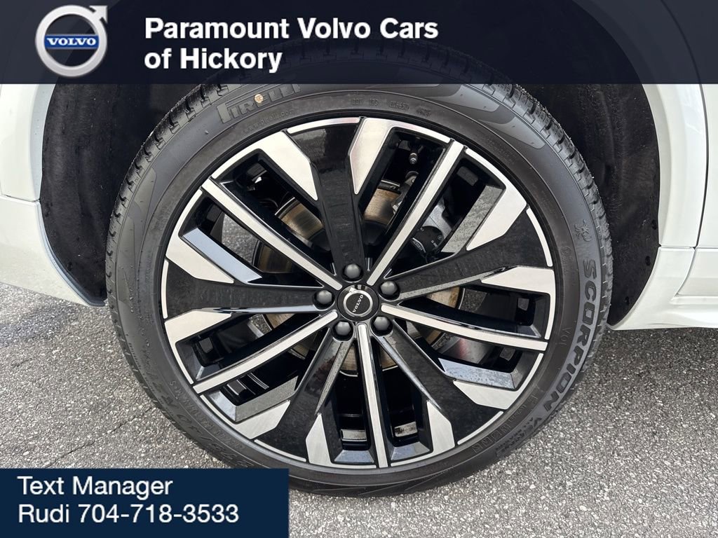 New 2026 Volvo XC90 T8 Ultra w/ Lounge Package image 10