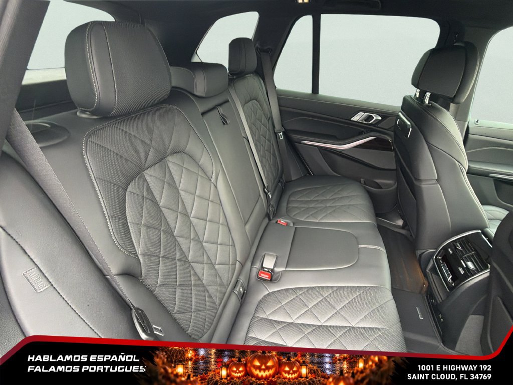 Used 2024 BMW X5 xDrive40i w/ M Sport Package AWD/4WD image 33