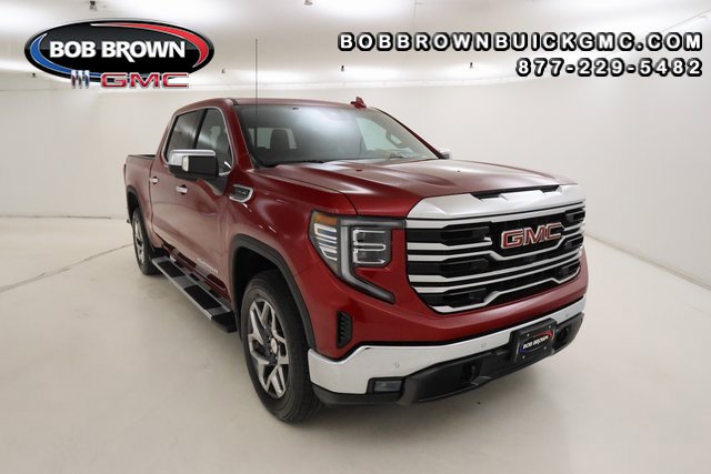 Used 2023 GMC Sierra 1500 SLT w/ SLT Premium Plus Package image 1