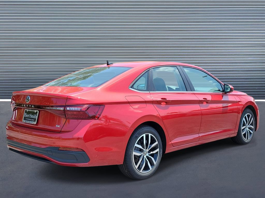 New 2026 Volkswagen Jetta SE FWD image 3