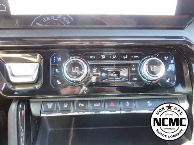 Used 2025 GMC Sierra 2500 AT4 AWD/4WD image 28