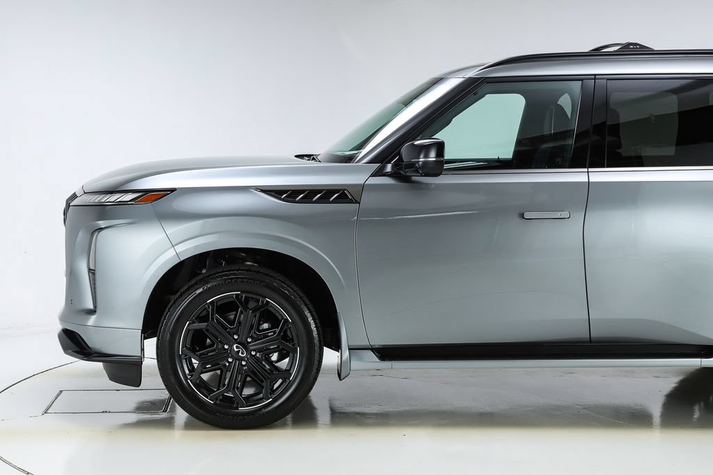 New 2026 INFINITI QX80 4WD w/ Sport Exterior Package image 3