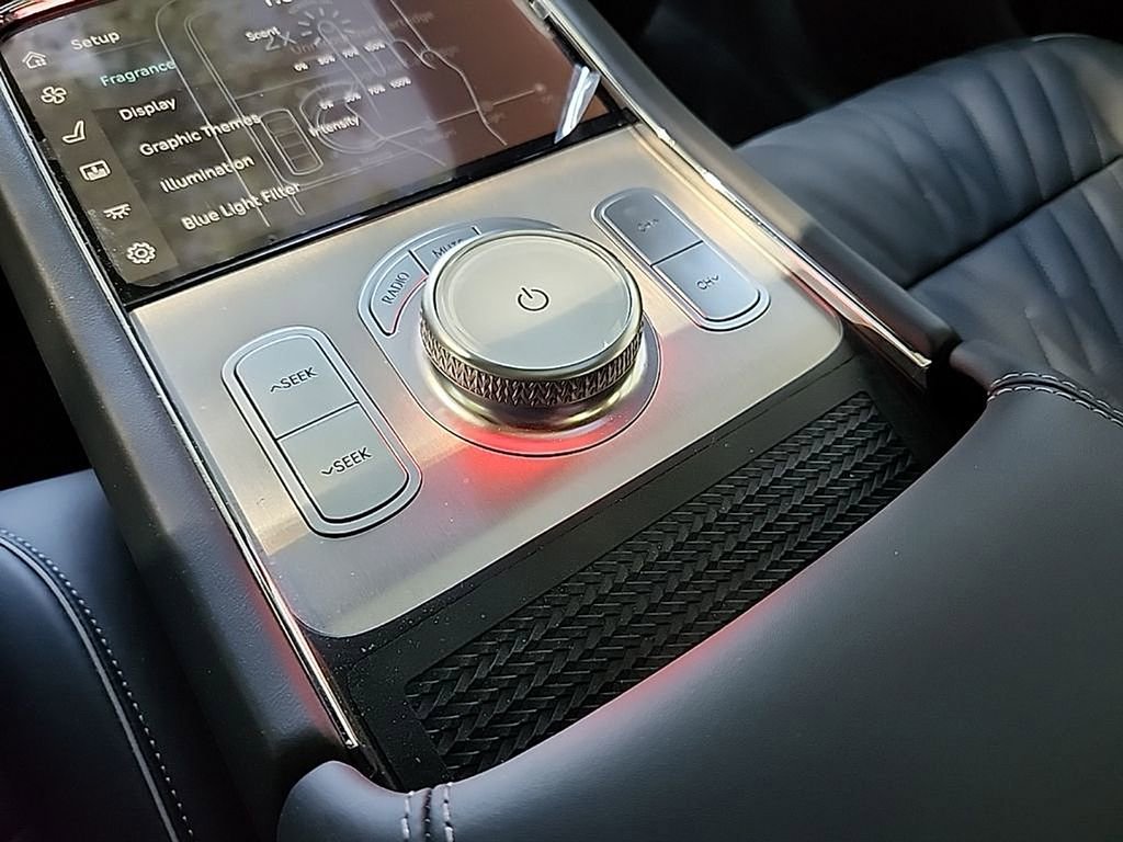 Used 2023 Genesis G90 3.5T image 31