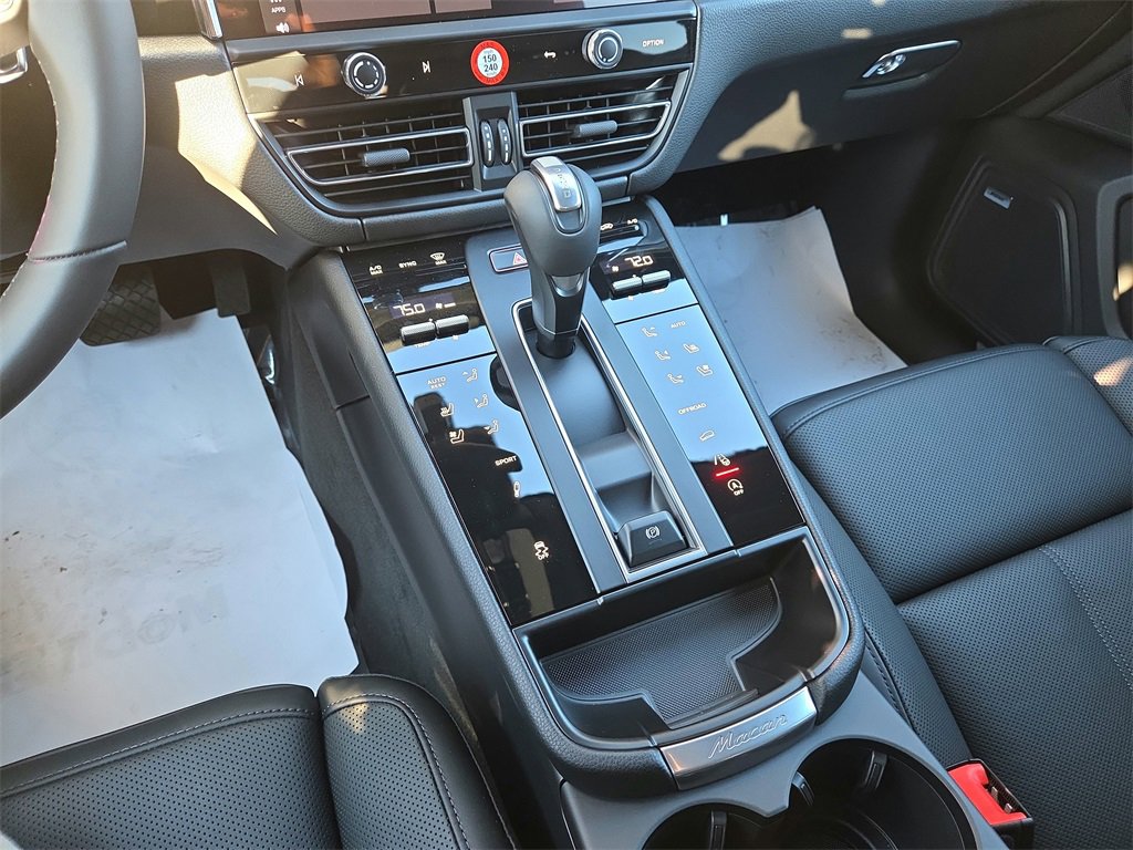 New 2026 Porsche Macan S image 14