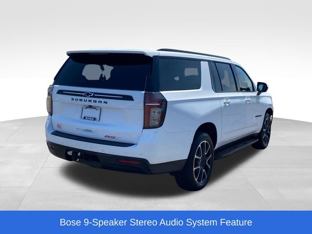 Used 2023 Chevrolet Suburban RST AWD/4WD image 3
