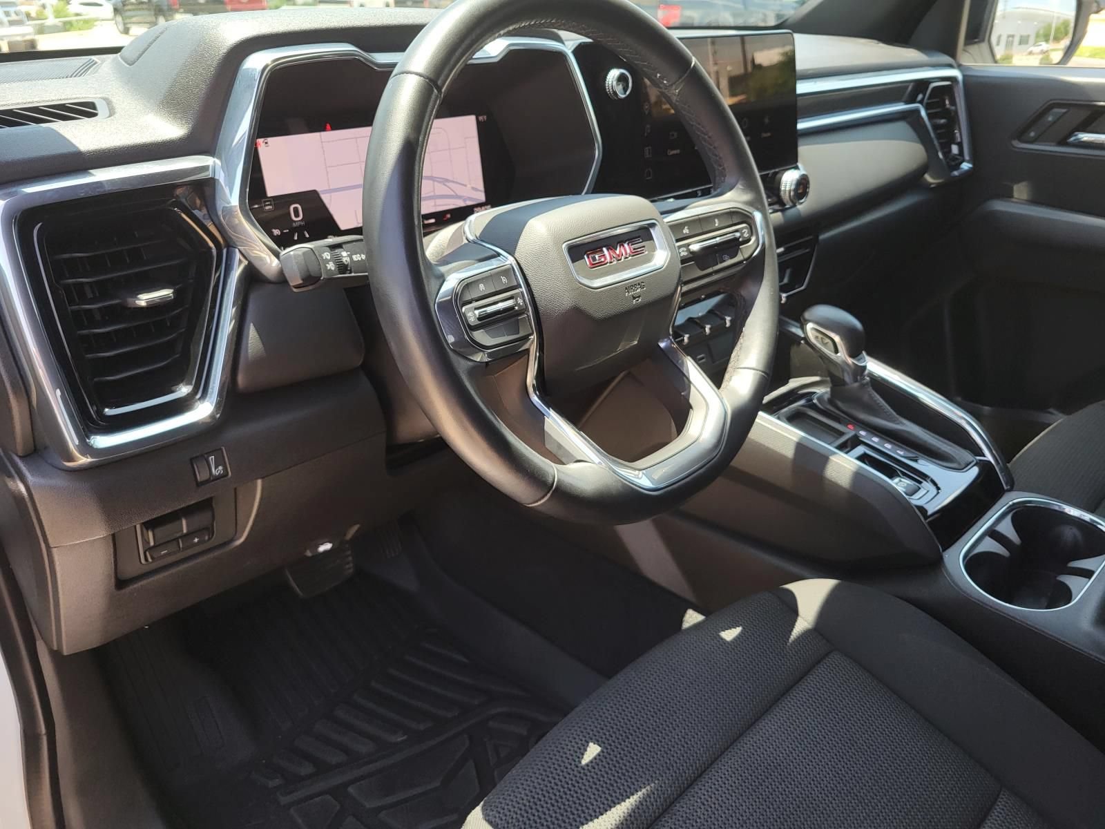 Used 2024 GMC Canyon Elevation w/ Convenience Package RWD image 22