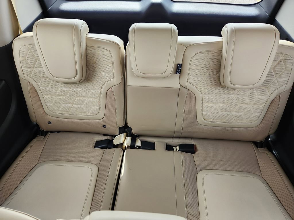 New 2025 Nissan Armada Platinum Reserve AWD/4WD image 13