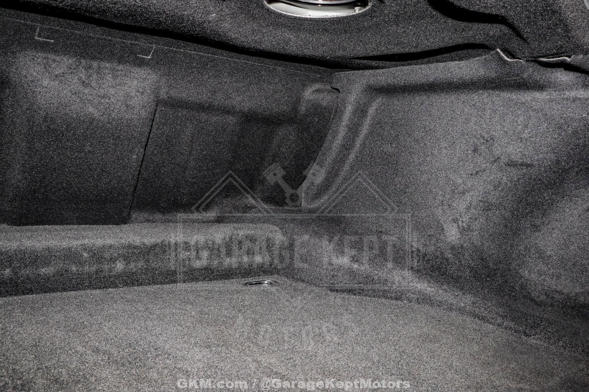 Used 2015 Jaguar XJ R LWB image 99