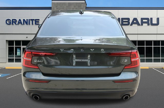 Used 2020 Volvo S60 T5 Momentum FWD image 8