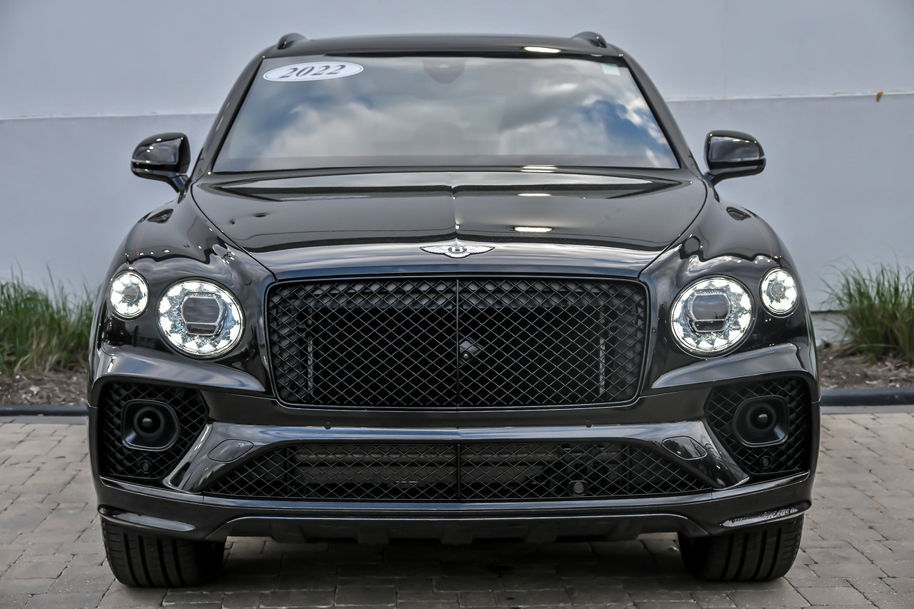 Used 2022 Bentley Bentayga AWD/4WD image 4