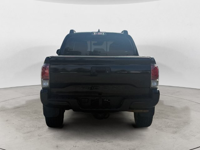 Used 2019 Toyota Tacoma Limited AWD/4WD image 6