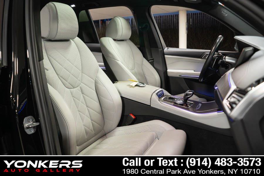 Used 2023 BMW X5 xDrive40i w/ Premium Package image 68