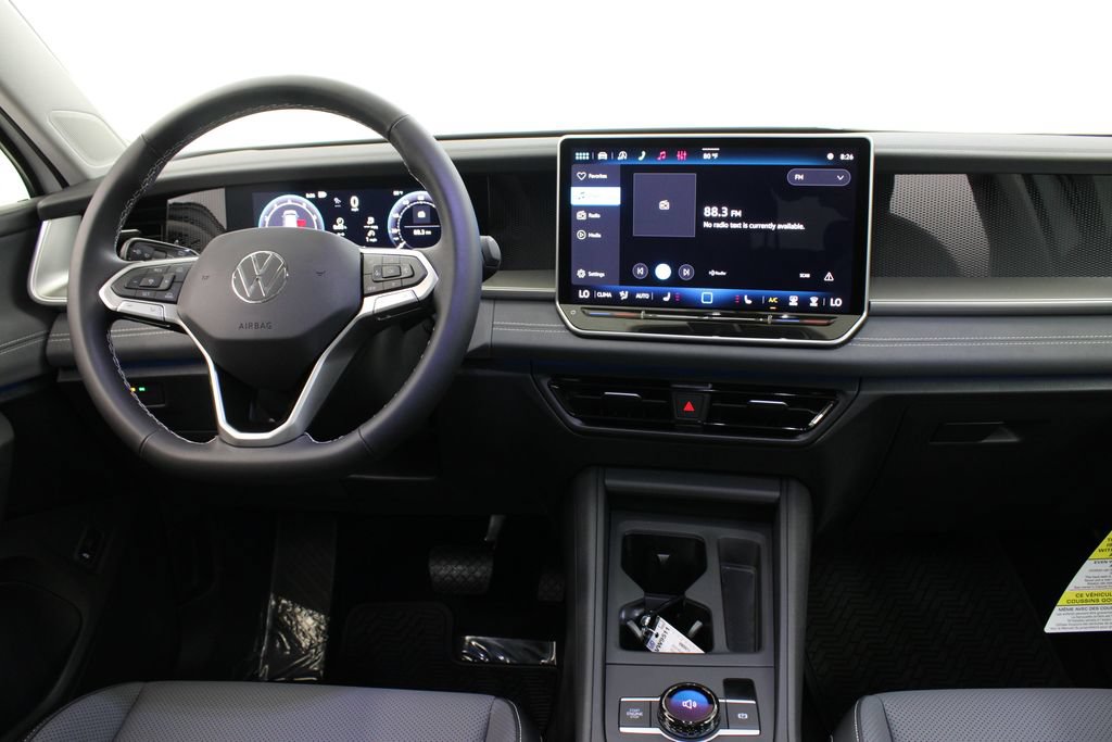 New 2026 Volkswagen Tiguan SE FWD image 9