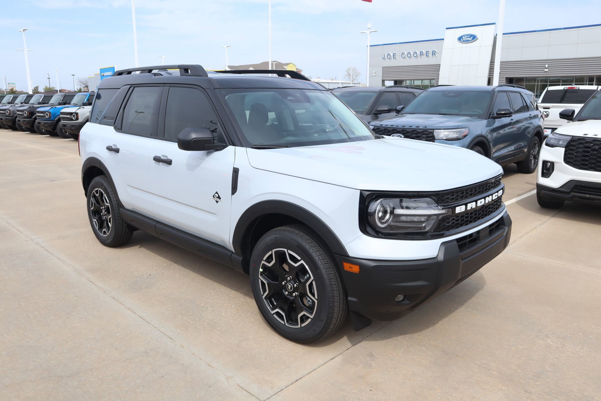 New 2026 Ford Bronco Sport Outer Banks image 1