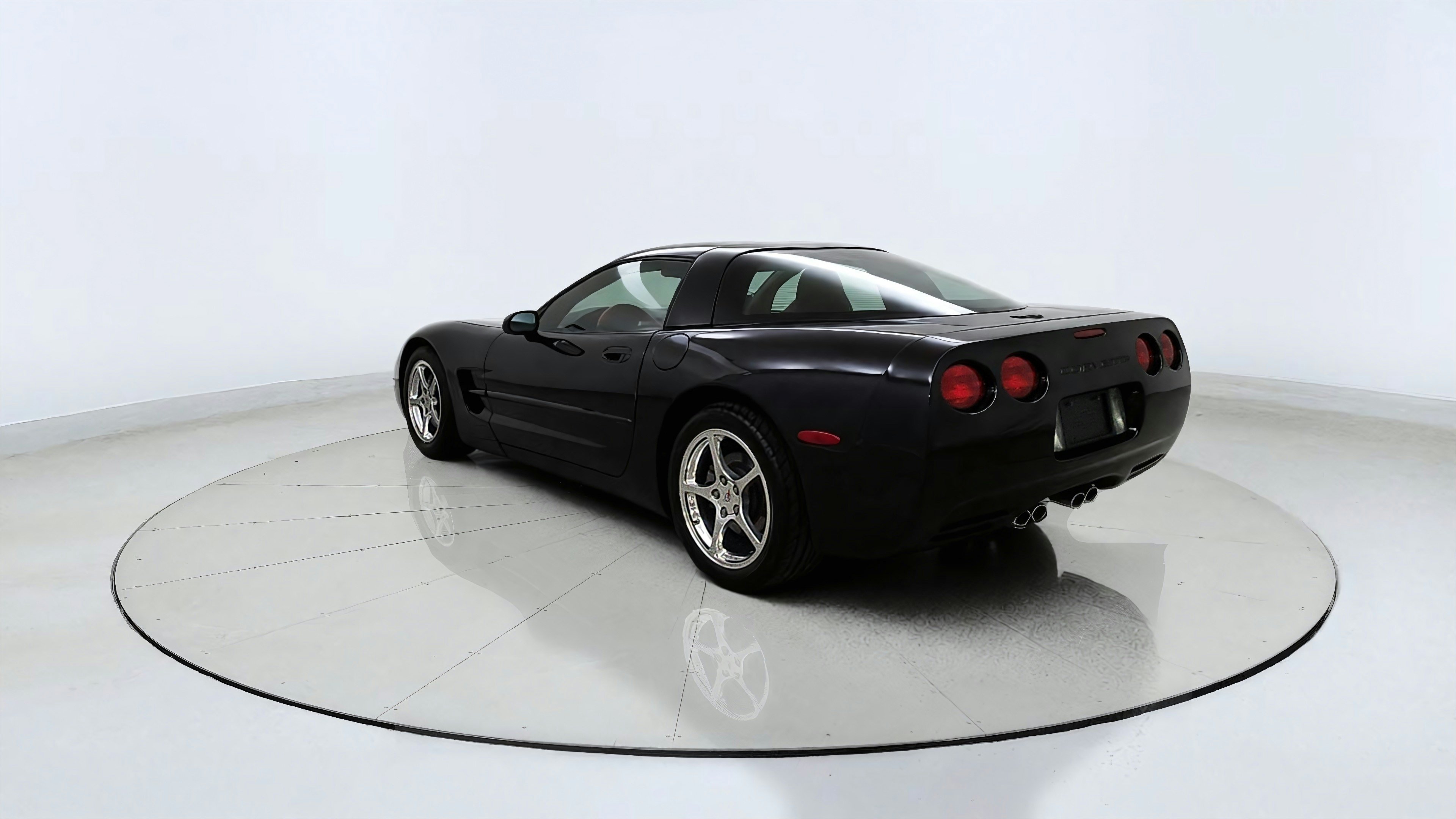 Used 2002 Chevrolet Corvette Coupe w/ Preferred Equipment Group2 RWD image 5