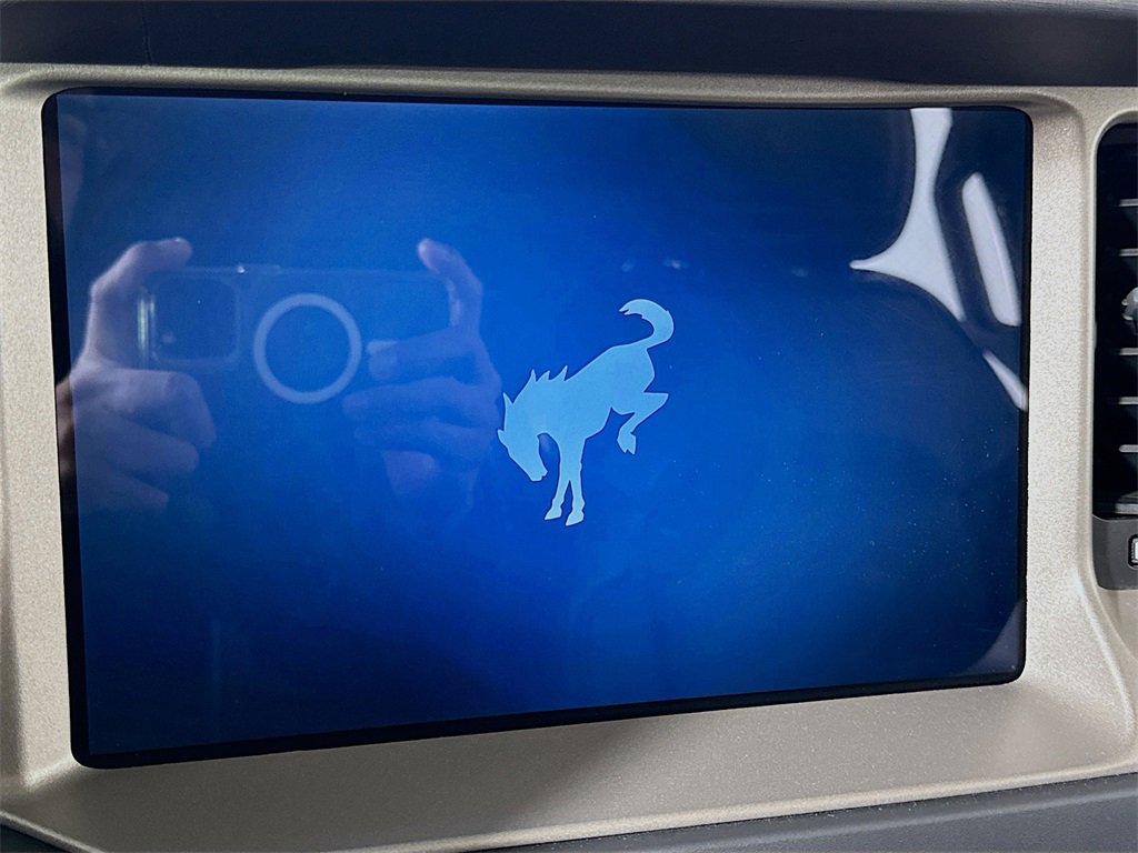 Used 2025 Ford Bronco Outer Banks image 36