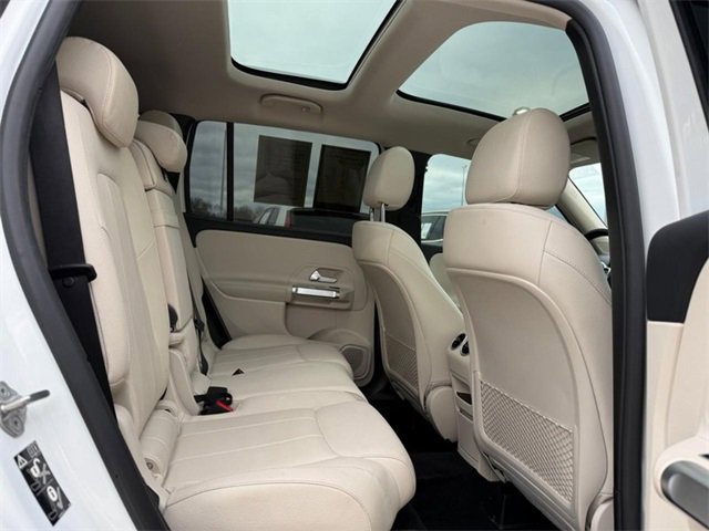 Certified 2022 Mercedes-Benz GLB 250 4MATIC image 12