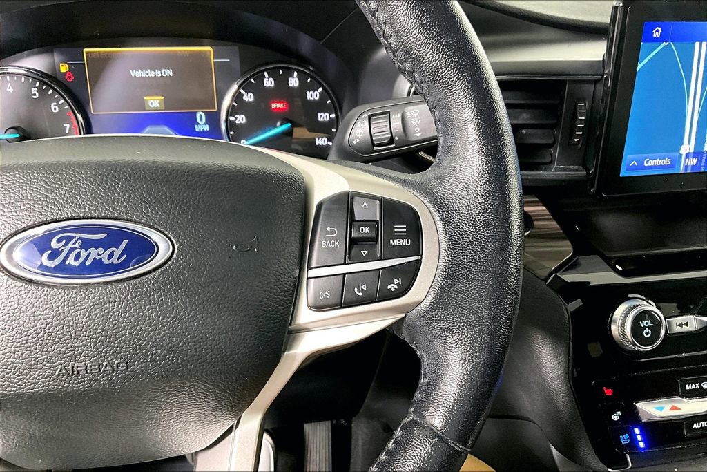 Used 2022 Ford Explorer Limited w/ Equipment Group 301A image 19