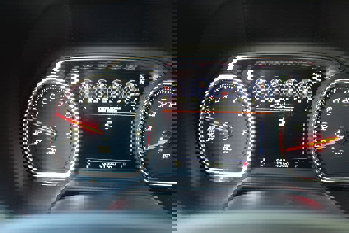 Used 2021 Chevrolet Tahoe Premier w/ Premium Package image 32