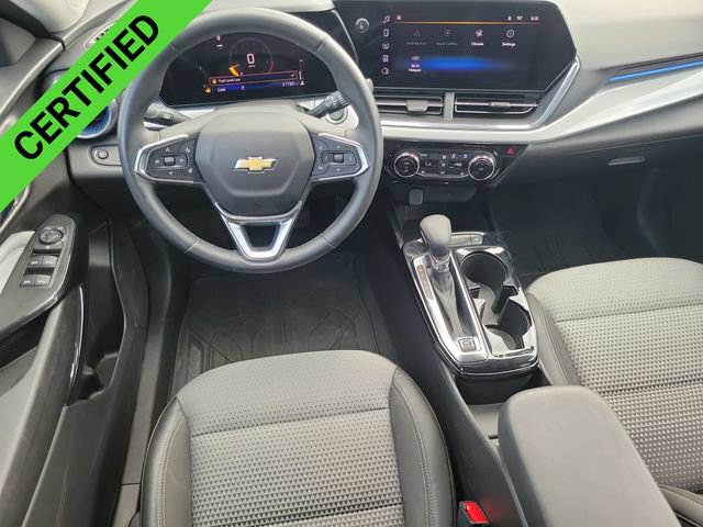 Certified 2025 Chevrolet Trax LT w/ Driver Confidence Package FWD image 22