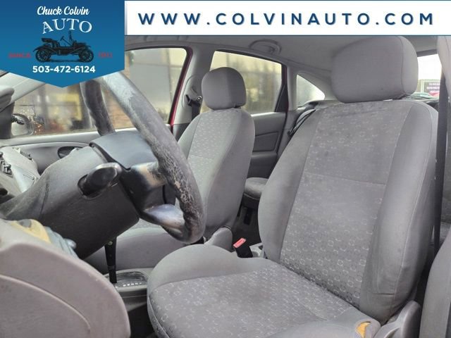 Used 2004 Ford Focus ZX5 Hatchback image 7