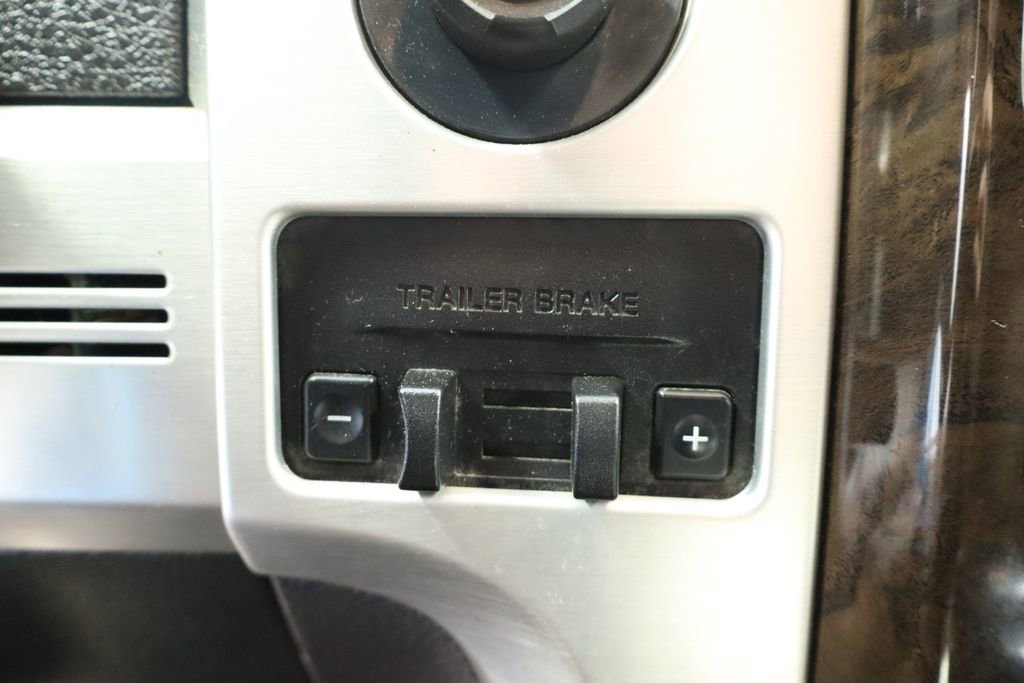 Used 2013 Ford F150 Platinum AWD/4WD image 39