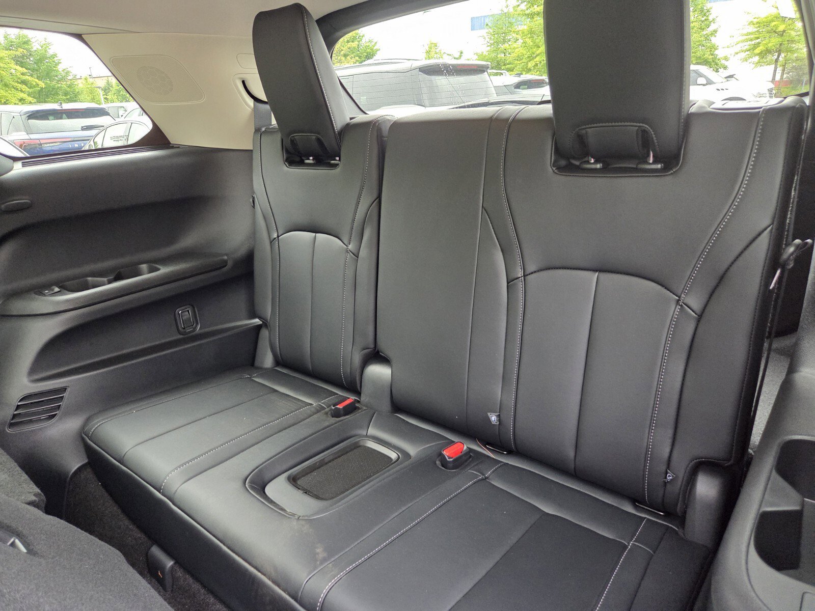 Used 2024 INFINITI QX60 Luxe AWD/4WD image 11