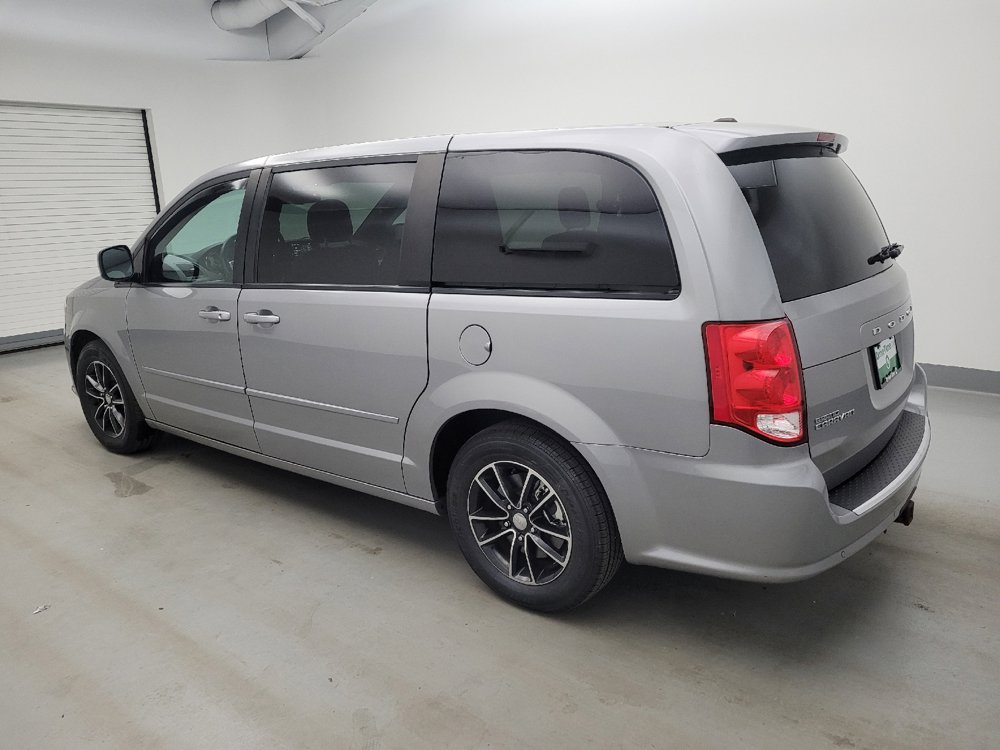 Used 2016 Dodge Grand Caravan R/T w/ Safety Sphere Group FWD image 3