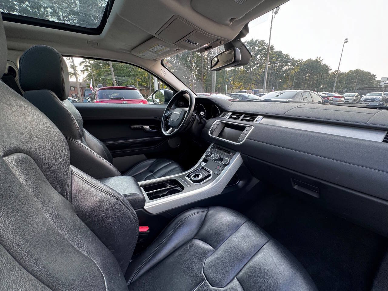 Used 2015 Land Rover Range Rover Evoque Pure Plus AWD/4WD image 12
