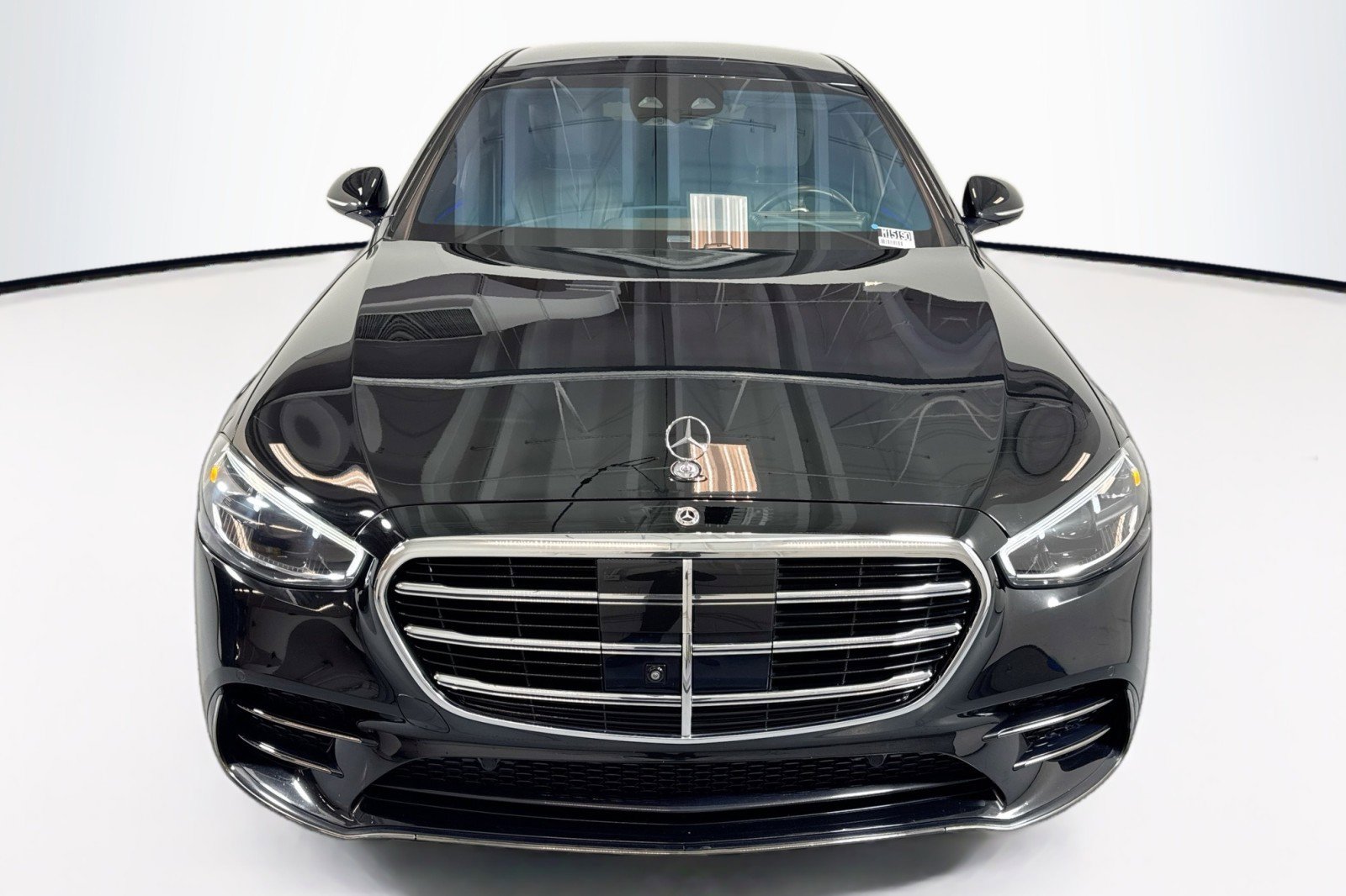 Certified 2023 Mercedes-Benz S 500 4MATIC w/ AMG Line image 2