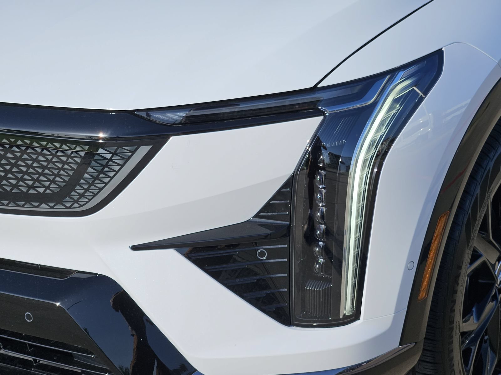 New 2027 Cadillac Optiq Sport AWD/4WD image 10