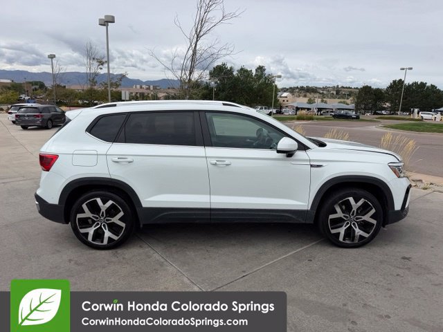 Used 2022 Volkswagen Taos SEL AWD/4WD image 11