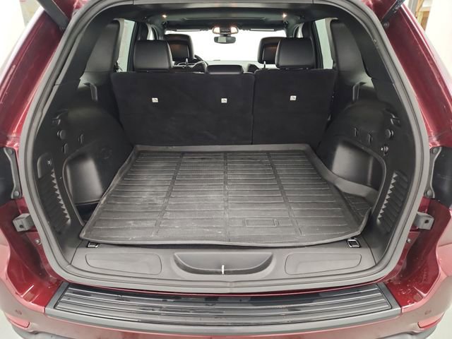 Used 2022 Jeep Grand Cherokee Laredo X image 22