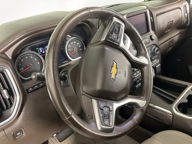 Used 2022 Chevrolet Silverado 1500 LTZ w/ LTZ Premium Package AWD/4WD image 23