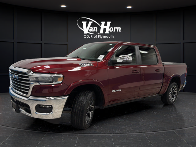 Used 2025 RAM 1500 Laramie AWD/4WD image 3