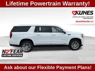 Used 2023 GMC Yukon XL Denali image 15