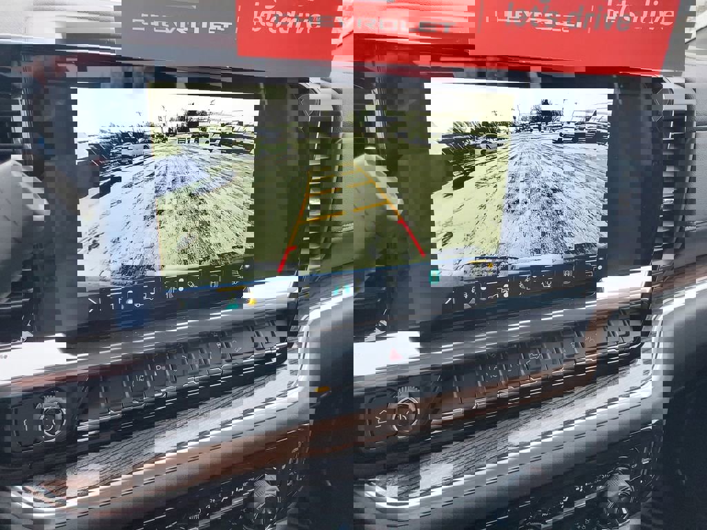 New 2026 Chevrolet Silverado 2500 LT w/ Z71 Chrome Sport Edition image 21