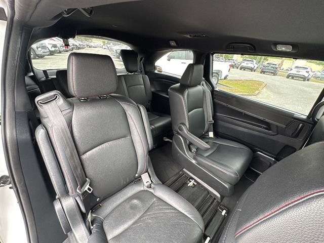 Used 2023 Honda Odyssey Sport image 11