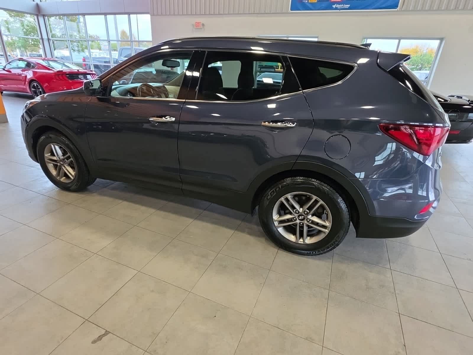 Used 2017 Hyundai Santa Fe Sport AWD/4WD image 12