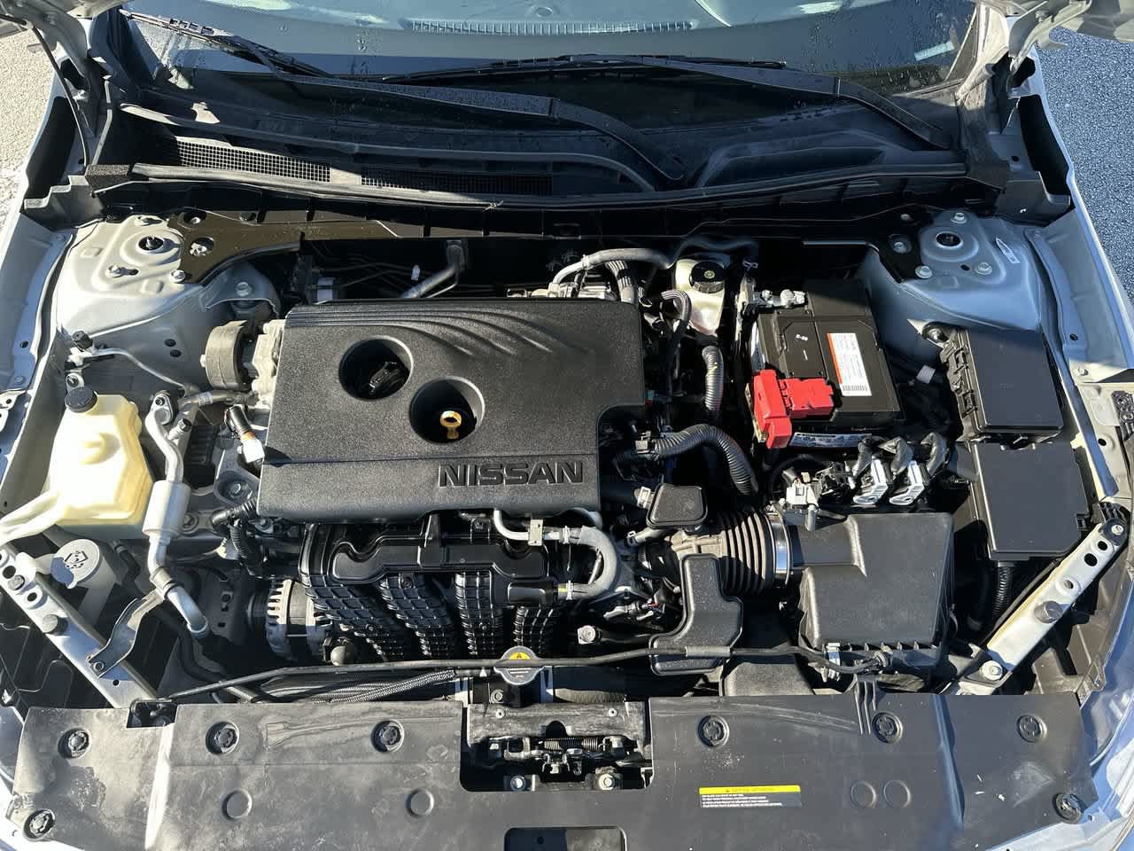 Used 2020 Nissan Altima 2.5 SR w/ Premium Package FWD image 14