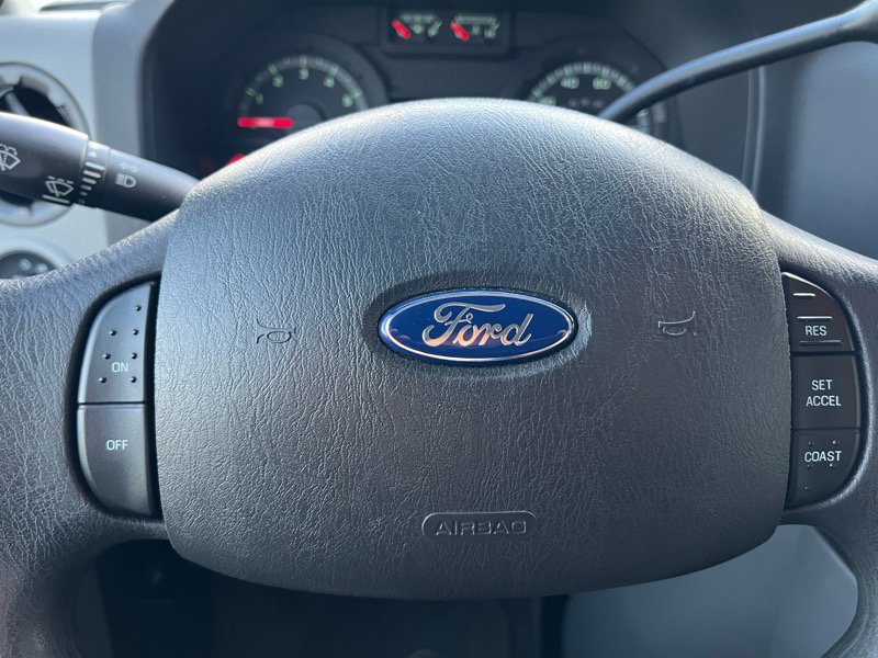 Used 2012 Ford E-350 and Econoline 350 XLT image 26